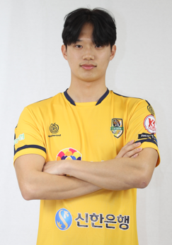 4. 이동건