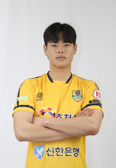 20. 김유탁